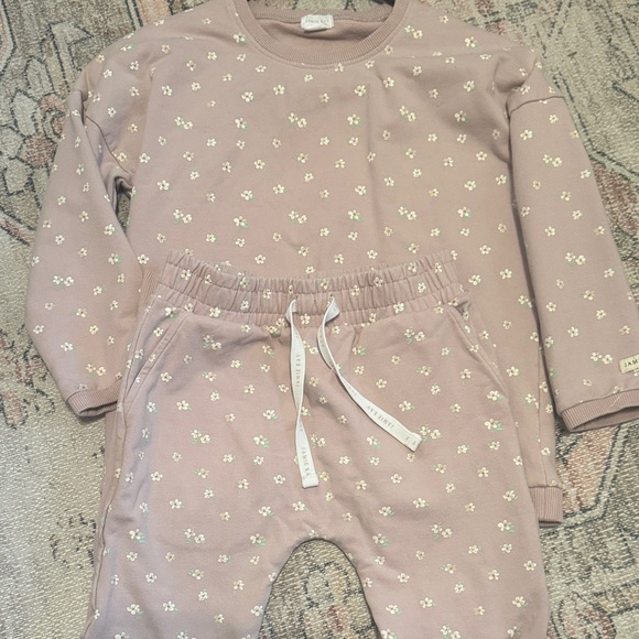 Jamie Kay Blossom Matching Set in Light Purple - Picture 4 of 4